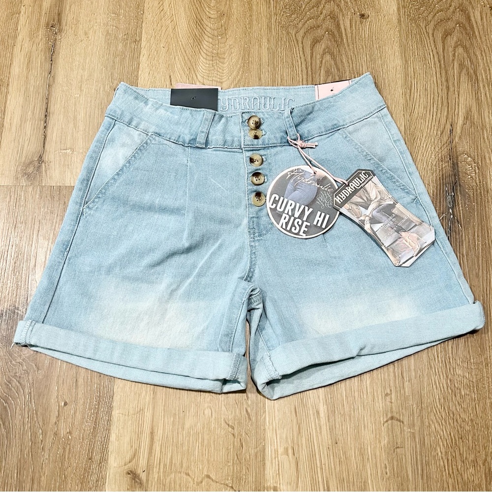 Hydraulic Murray Women’s Light Blue Jean Shorts Curvy Hi Rise Rolled Mom Size 4